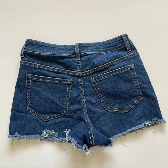 Denim high rise shorts - Picture 2 of 7